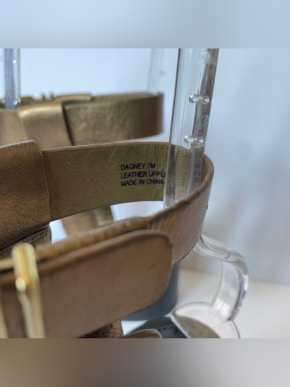Pour La Victoire Dagney Metallic Gold Ankle-Strap Block Heel City Sandal Size 7 - Picture 5 of 5